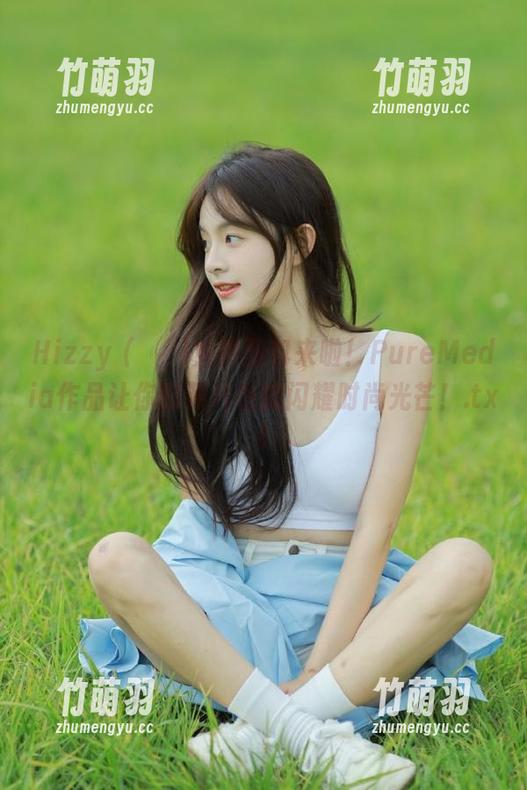 Hizzy (히지)免费图包来啦！PureMedia作品让你的照片也能闪耀时尚光芒！.txt